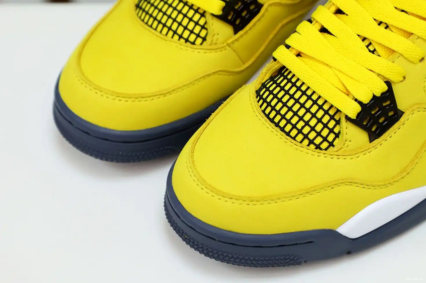 AIR JORDAN 4 Kimikick JORDAN AIR 2021 'LIGHTNING' RETRO 0818